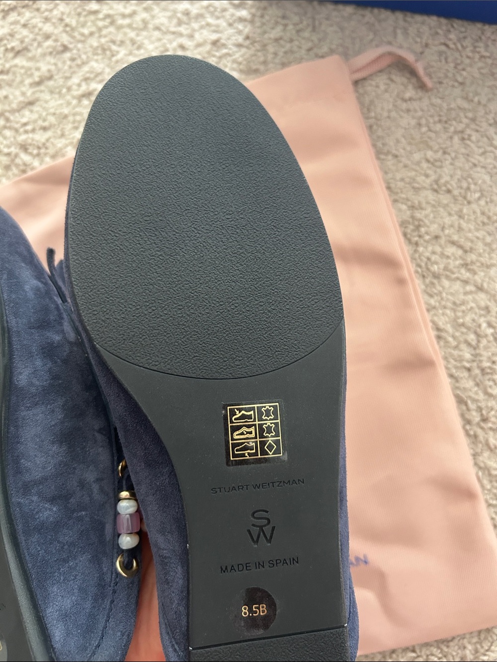 Stuart Weitzman Moccasin mule. Fit 7.5 - Picture 10 of 11